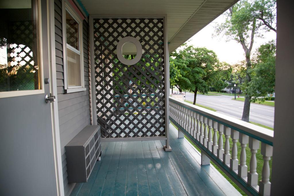 The Shelby Inn Shelbyville Exterior photo